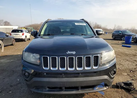 2014 Jeep Compass Sport z USA, uszkodzony, nr VIN 1C4NJCBA3ED772406